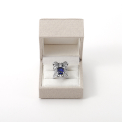 Luxury Ring Box Wedding Jewelry Packaging Box Linen Jewelry Storage Box