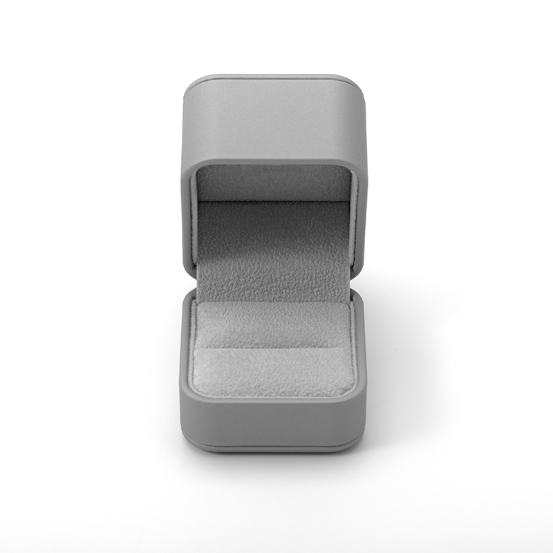 High Quality Customize Jewelry Display Luxury Packaging Leather Box for Ring Holder