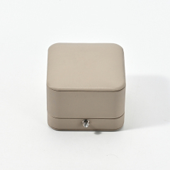 Custom Logo Gift Box Earring Packaging Display Case PU Leather Earrings Jewelry Box