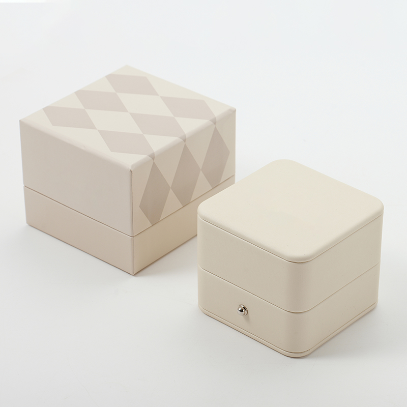 Jewlery Box Custom Logo Earring Jewelry Box Packaging Luxury