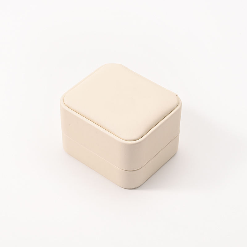 Luxury Double Ring Box Beige Leather Velvet Jewelry Packaging Box