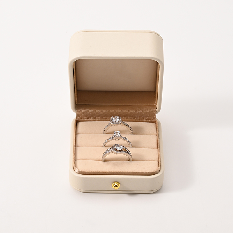 Luxury Ring Box 3 Slots Jewelry Box Leather Microfiber Gift Jewelry Packaging Box