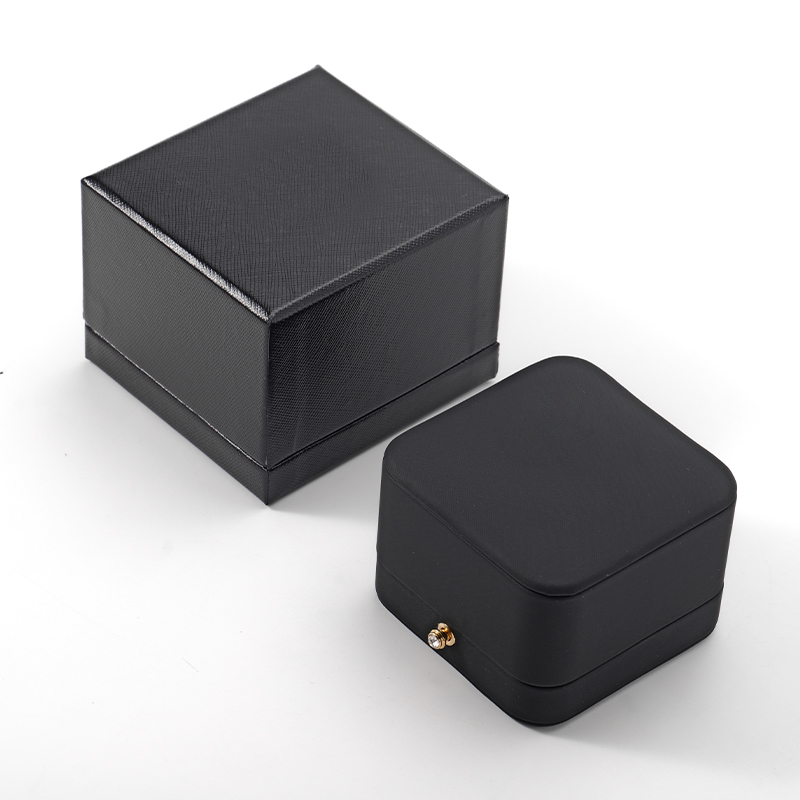 Black Ring Box Leather Microfiber Jewelry Storage Box Custom Logo Ring Box