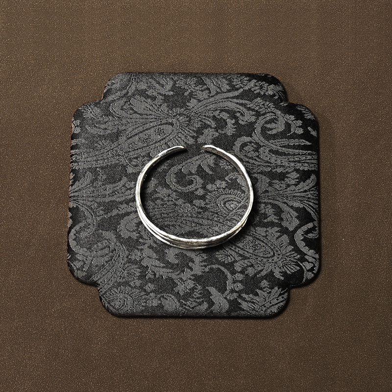 P228 Silk Jewelry Display Tray Jewelry Displays Ring Earrings Necklace Bracelet Jewelry Show Trays
