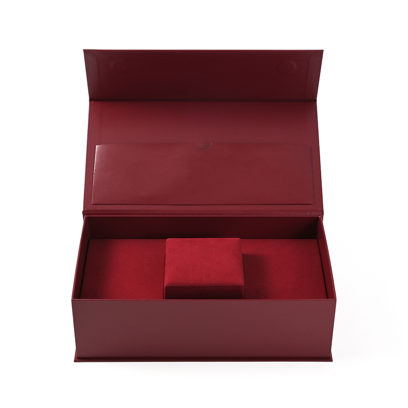 Red Premium Gift Box Ring Box with Magnetic Closure Lid Gift Jewelry Packaging Rigid Box