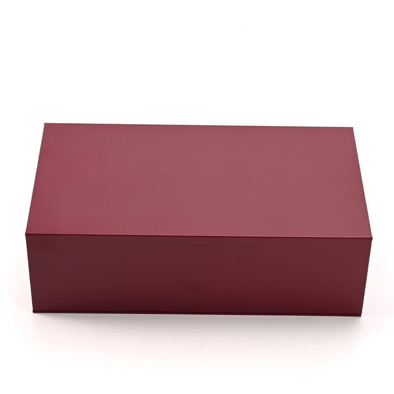 Red Premium Gift Box Ring Box with Magnetic Closure Lid Gift Jewelry Packaging Rigid Box