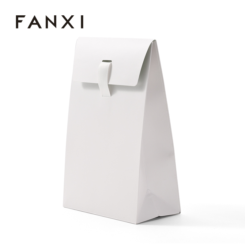 White Paper Bag Gift Packaging Bags Shopping Gift Paper Jewelry Bag