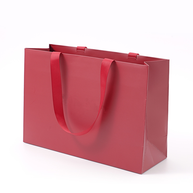 High Quality Paper Shopping Bag Wholesale Printed Retail Gift Craft Jewelry Cosmetic Packaging Paper Bags with Logo