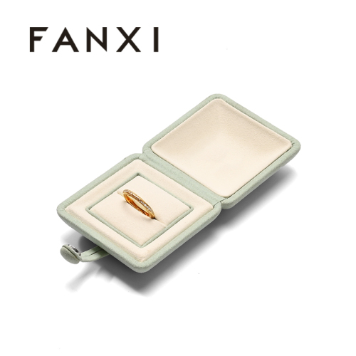 Green Microfiber Ring Box Custom Logo Box Packaging Luxury
