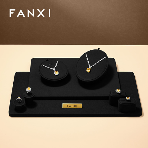 TT242 Professional Custom Microfiber jewellery display set luxury jewelry display for luxury private label jewelry store