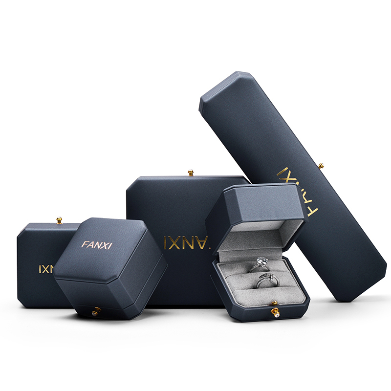 FANXI Luxury Jewelry Ring Box PU Leather Microfiber Wedding rings Gift Jewelry Packaging With Out Paper Custom Box