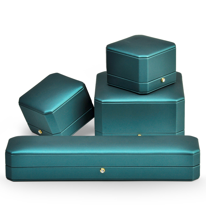 FANXI New Arrival Green Pu leather Gift box jewelry Inside Microfiber for Bracelet and Long chain Accept custom logo