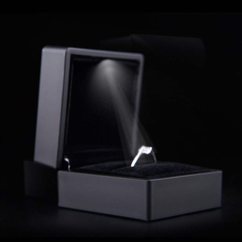 FANXI New Hot Selling Black Spray Paint Suede Insert Ring Boxes with outer paper Gift box Packaging Jewelry Boxes