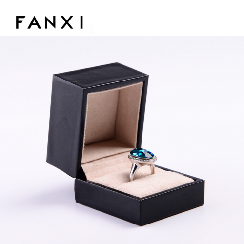 FANXI Wholesale Luxury Custom Logo Emboss Gift Jewelry Boxes For Engagement Black PU Leather Wedding Ring Boxes