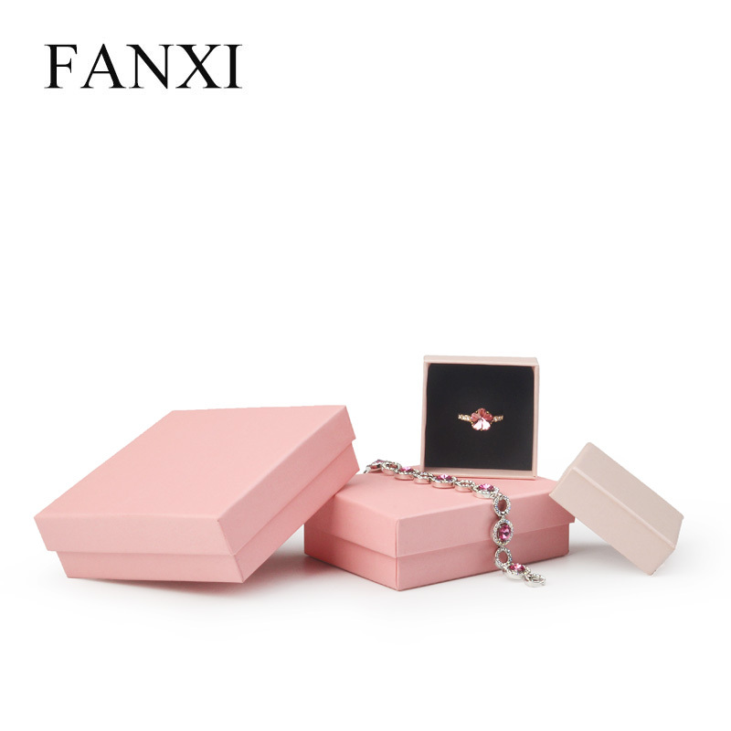 FANXI classis hot selling pink cream cardboard box logo customized jewelry packing box