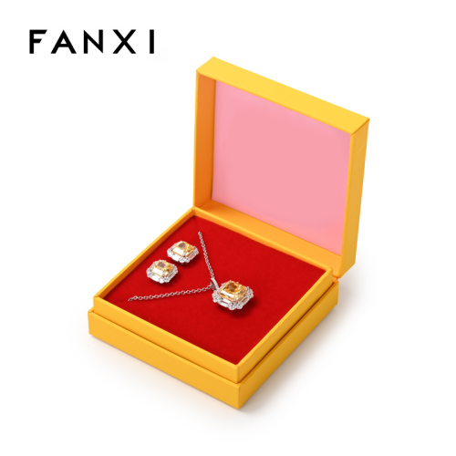 FANXI Unique Custom Jewellery Gift Box For Ring Necklace Bracelet Luxury  Light Green Microfiber Double Door