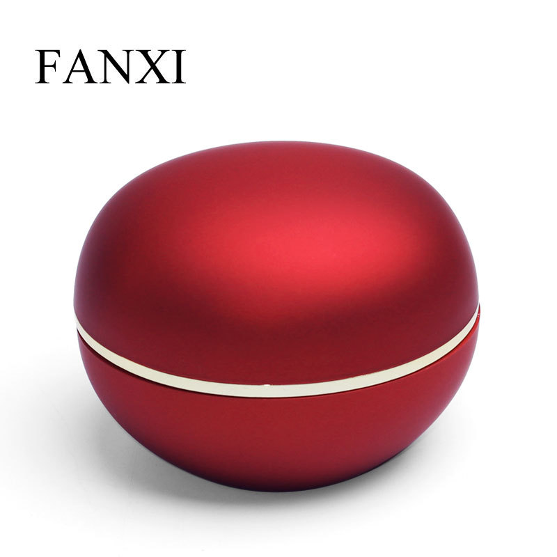 FANXI Customized red rubber paint jewelry ring box with led light round shape jewelry box