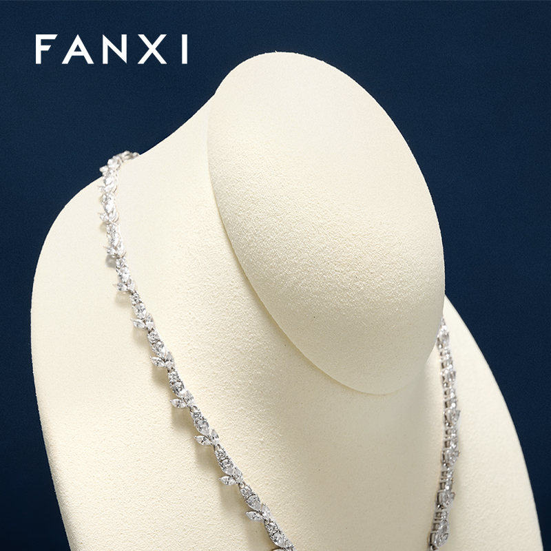 RX118 Jewelry Display Stand Custom Color Portrait Display Stand Luxury Necklace Bust