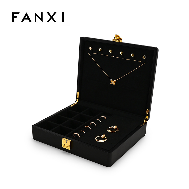 Jewelry Show Case Black Leather Microfiber Jewelry Storage Case Custom Logo Luxury Jewelry Case