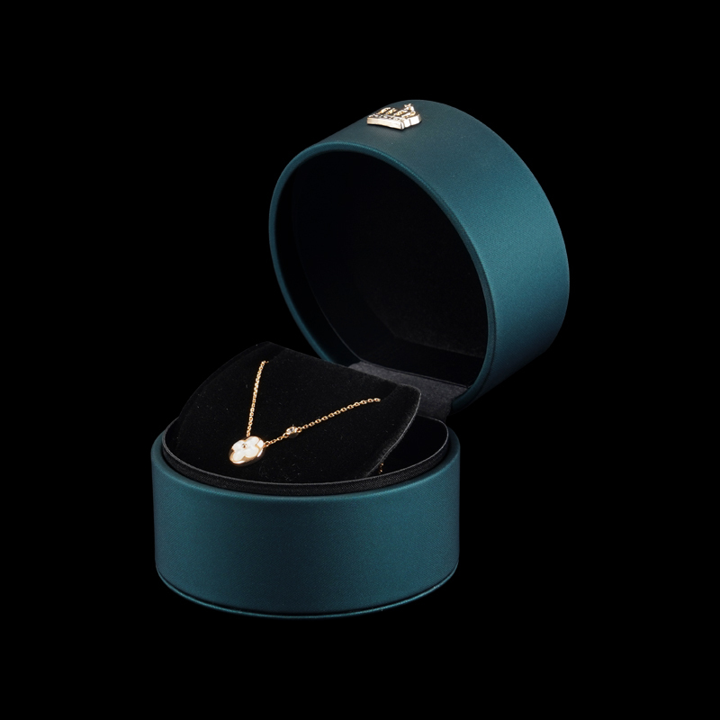 New Product Modern Ring Jewelry Packaging Box PU Leather Luxury Bracelet Earring Box With Custom Logo