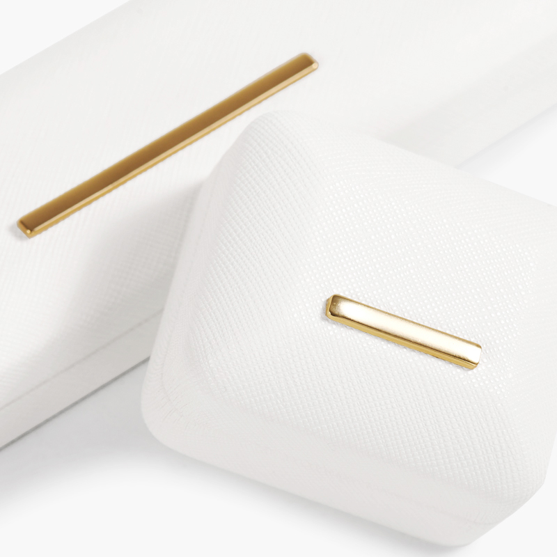FANXI Factories Custom Ivory PU leather Jewelry Box Ring Pendant Necklace Bracelet Jewelry Package Elegant Gift Box