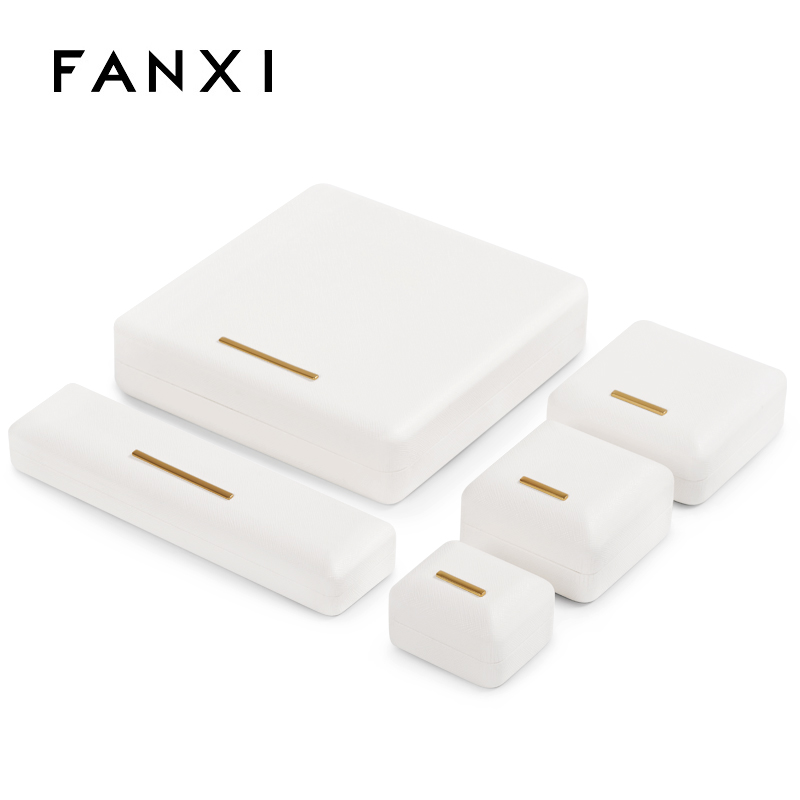 FANXI Factories Custom Ivory PU leather Jewelry Box Ring Pendant Necklace Bracelet Jewelry Package Elegant Gift Box