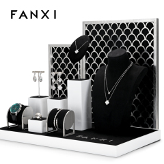 2023 Factory Design Luxury Jewelry Display Showcase Set Necklace Bust Jewelry Display Ring Stand