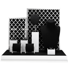 2023 Factory Design Luxury Jewelry Display Showcase Set Necklace Bust Jewelry Display Ring Stand