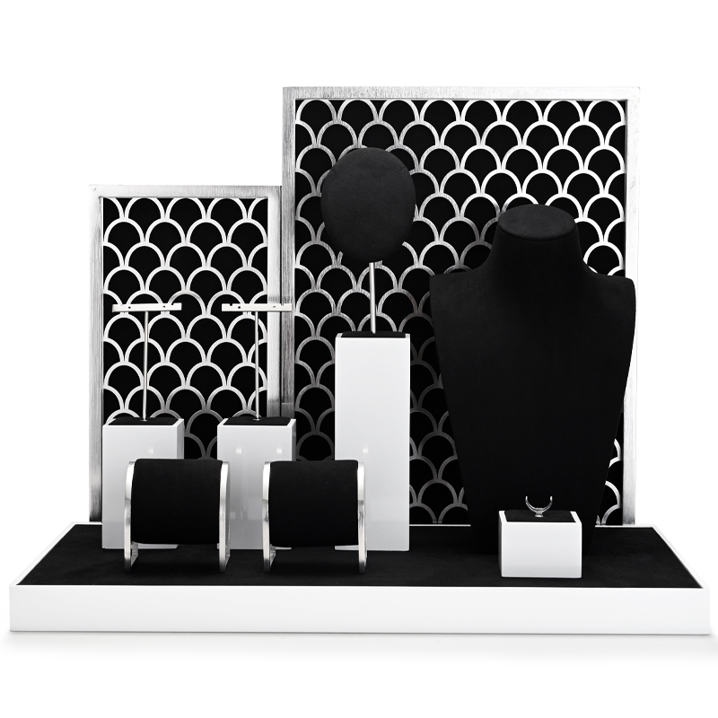 2023 Factory Design Luxury Jewelry Display Showcase Set Necklace Bust Jewelry Display Ring Stand