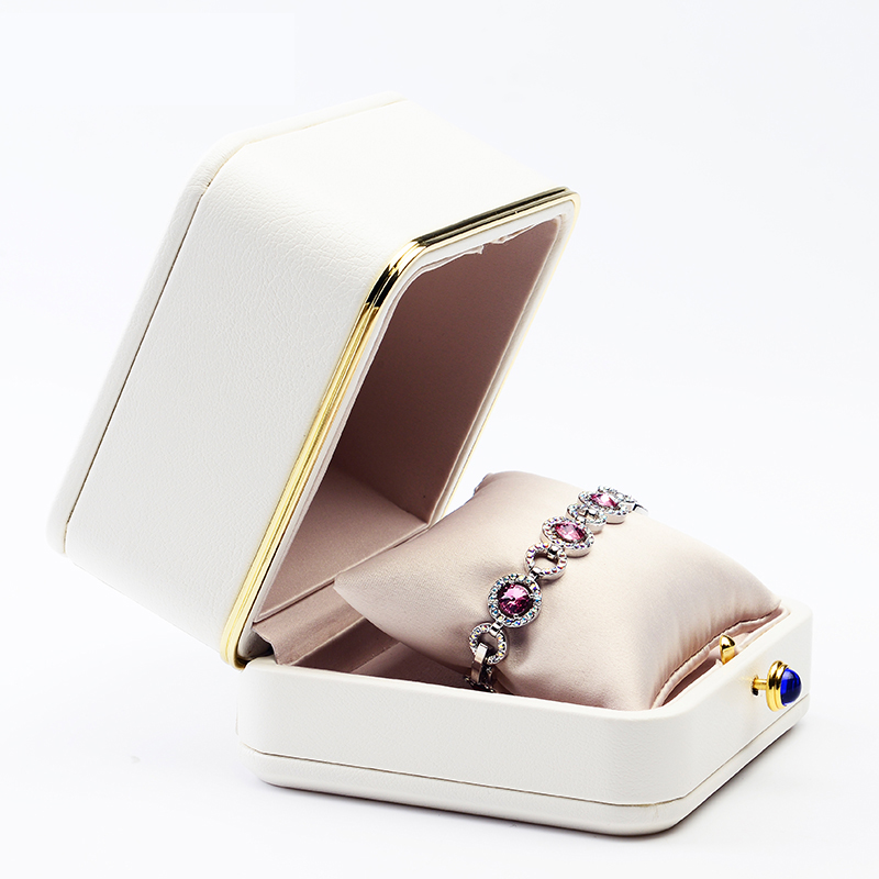FANXI Custom Metal Laser Logo Gift Boxes With Silk Insert For Ring Necklace Bangle Storage Luxury White PU Leather Jewellery Box