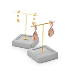 Fanxi Hot Sale High End White Microfiber Jewelry Display Set For Earring Ring Pendant Jewelry Stand With Custom Logo