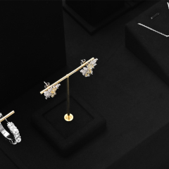 Fanxi New Arrival Luxury Custom Black Microfiber Jewelry Display Stand For Ring Necklace Jewelry Window Showcase Display Set