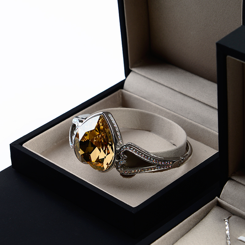 FANXI Custom Leatherette Paper Jewellery packaging Boxes with silk insert For Necklace Bracelet Packing Black Jewelry Box