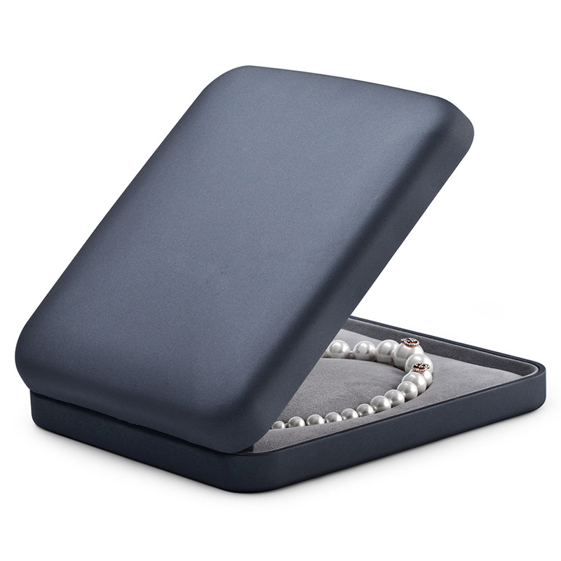 FANXI Classic Big Necklace Box High End PU Leather Jewellry Display Box With Custom Logo