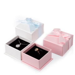 FANXI New Product White Jewellery Box Ring Necklace Pendant Display For Christmas Custom Logo Gift Boxes Cardboard Paper Box