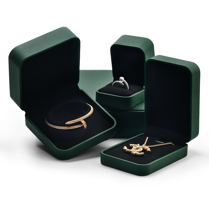 Top Sales FANXI Wholesale Green Pu leather Jewellery Packaging Box With Custom Logo