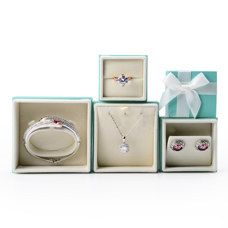 FANXI Custom Green Fancy Leatherette Paper Jewelry Boxes Beige Velvet Insert With White Ribbon Plastic Packaging Jewellery Box