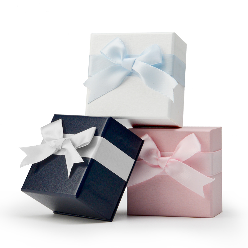 FANXI New Product White Jewellery Box Ring Necklace Pendant Display For Christmas Custom Logo Gift Boxes Cardboard Paper Box