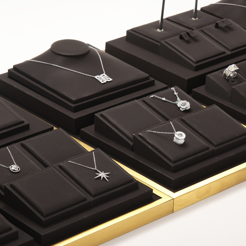 FANXI Jewelry Display Set For Bracelet Necklace Ring Exhibitor Organizer Holder Custom Leather Jewelry Display