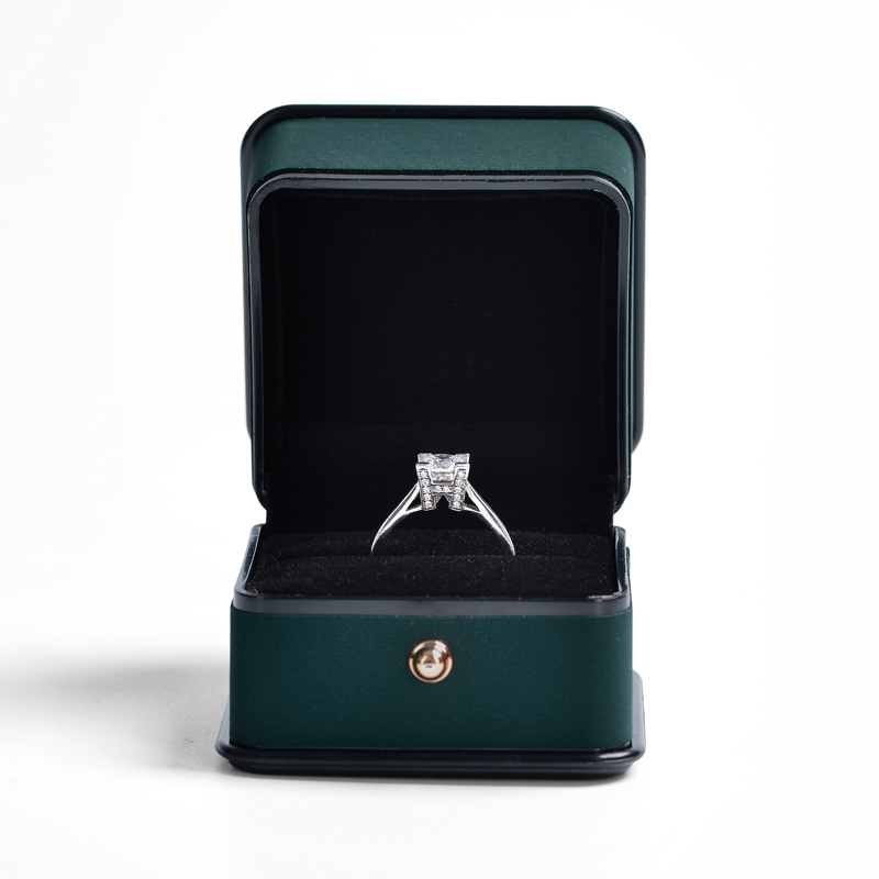Top Sales FANXI Wholesale Dark Green Pu Leather Jewellery Packaging Box With Custom Logo Black Stripe