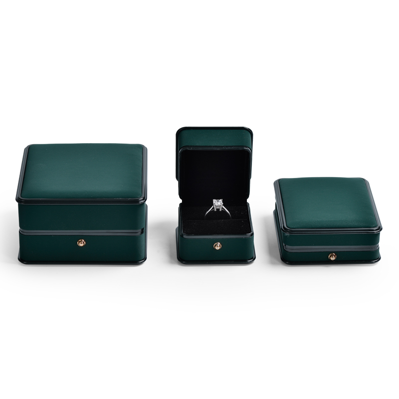 Top Sales FANXI Wholesale Dark Green Pu Leather Jewellery Packaging Box With Custom Logo Black Stripe