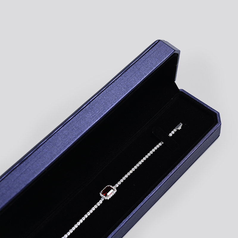 High Repurchasing Rate Long Bracelet Boxes PU Leather Jewellery Packaging Box Blue Jewelry Box with Custom Logo