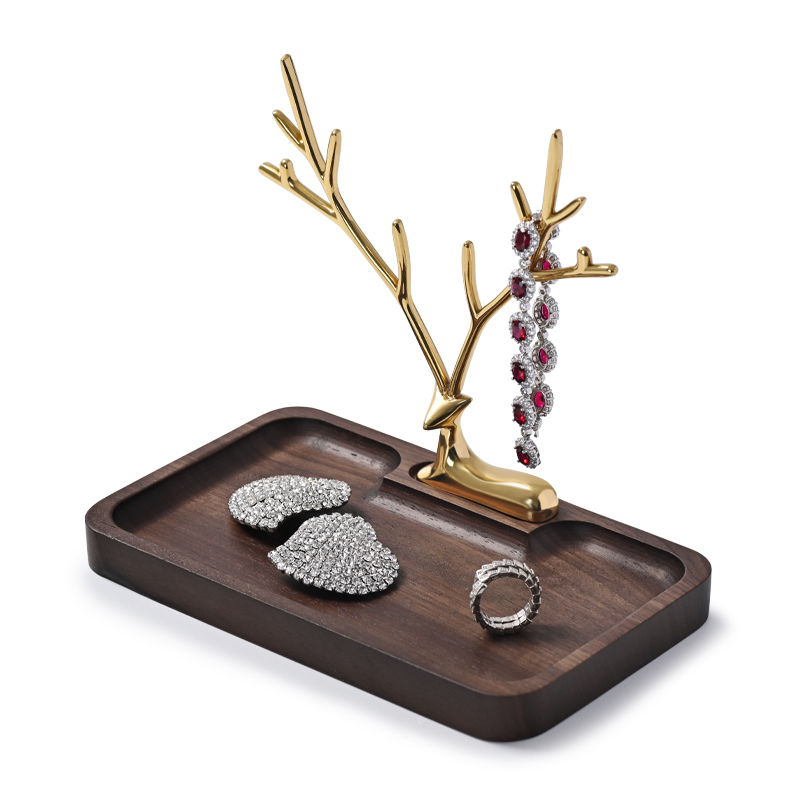 Fanxi Customized Wooden Jewelry Stand Luxury Jewellery Packaging Holder Watch Bangle Earring Storage Stand Gold Deer Shape Jewelry Display