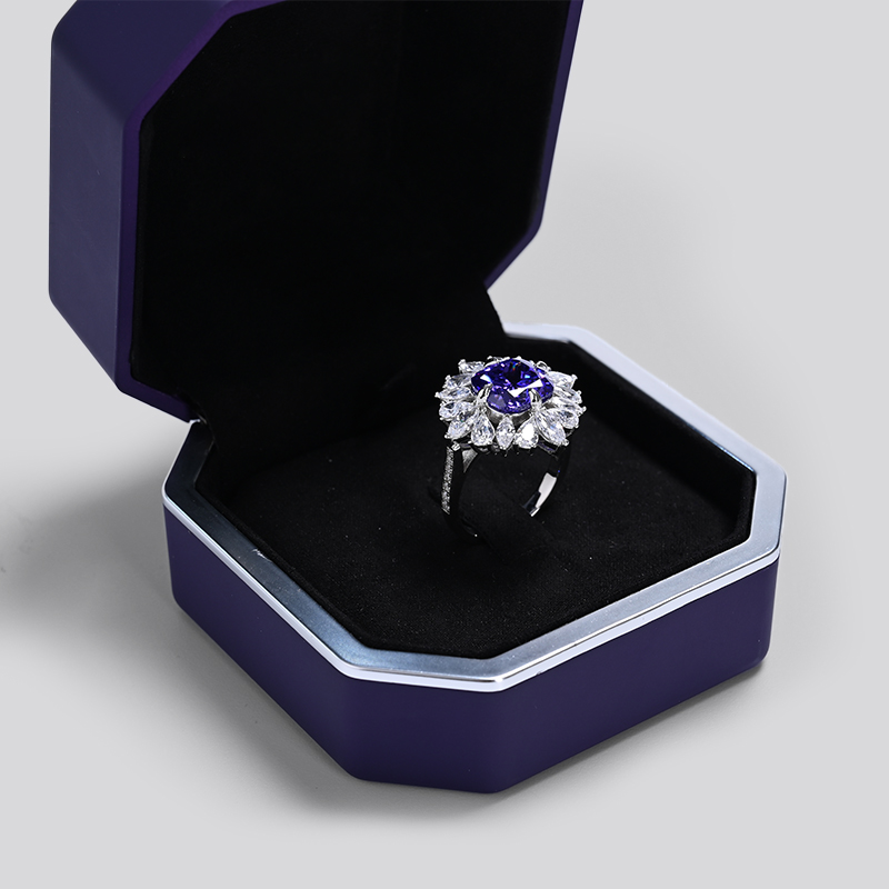 FANXI Custom Luxury Rubber Paint Purple Ring Box With LED Light Jewelry Display Box With Silver Edge