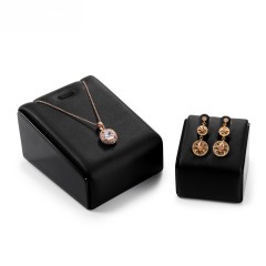 Fanxi Wholesale Jewelry Display Solid Wood Jewelry Display Sets Leather Jewelry Display Stand For Ring Earring Pendant Bangle
