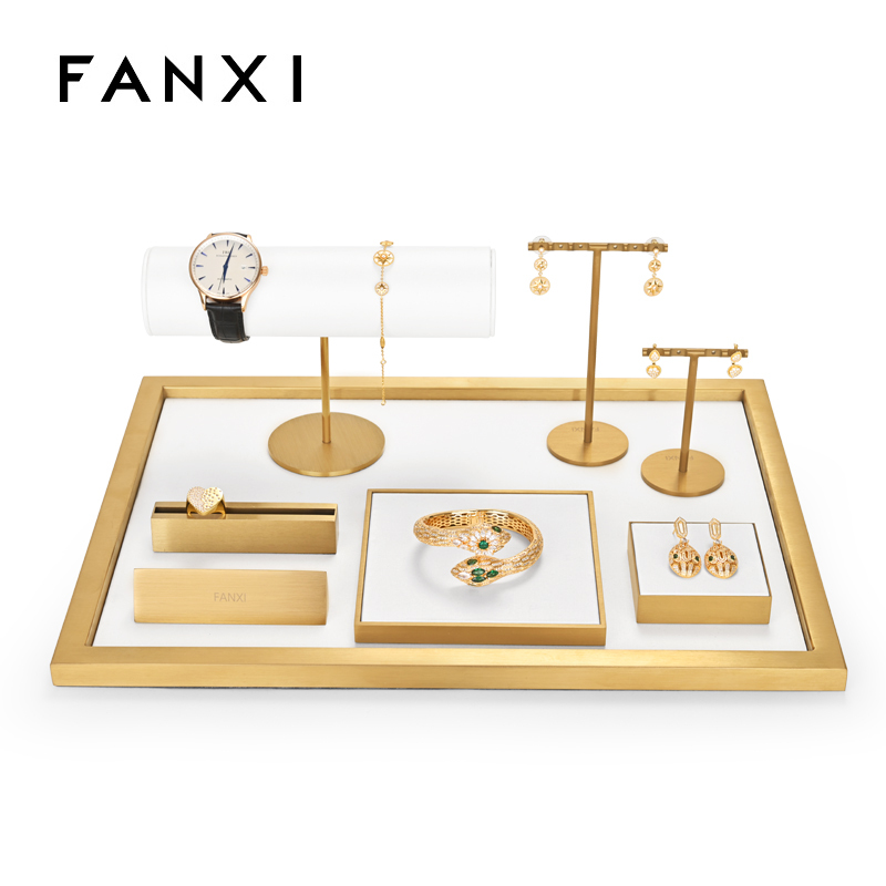 Fanxi Custom Luxury Gold Metal And White Microfiber Jewelry Display Stand Ring Earrings Necklace Jewelry Window Display Set
