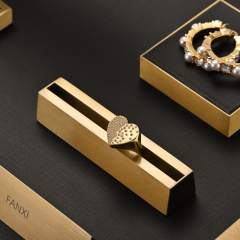 Fanxi New Arrival Jewelry Display Stands Pu Leather And Metal Luxury Ring Earring Necklace Shop Window Display Showcase Set