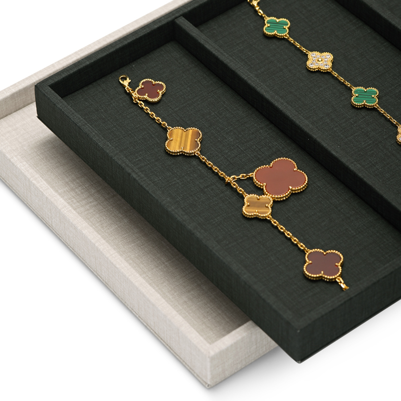 Fanxi New Product Customized Design Jewelry Pu Leather Display Tray Gold Rings Necklaces Holder Plated Jewelry