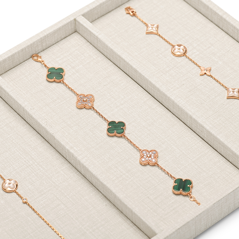 Fanxi New Product Customized Design Jewelry Pu Leather Display Tray Gold Rings Necklaces Holder Plated Jewelry