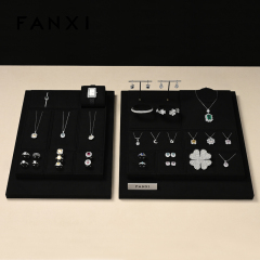 2023 New Wholesale Jewellery Window Display Luxury Custom Jewellery Display Set